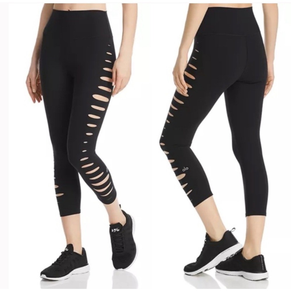Alo Yoga High Waisted Cut Out Leggings Womens Medium Black Laser Slash Capri